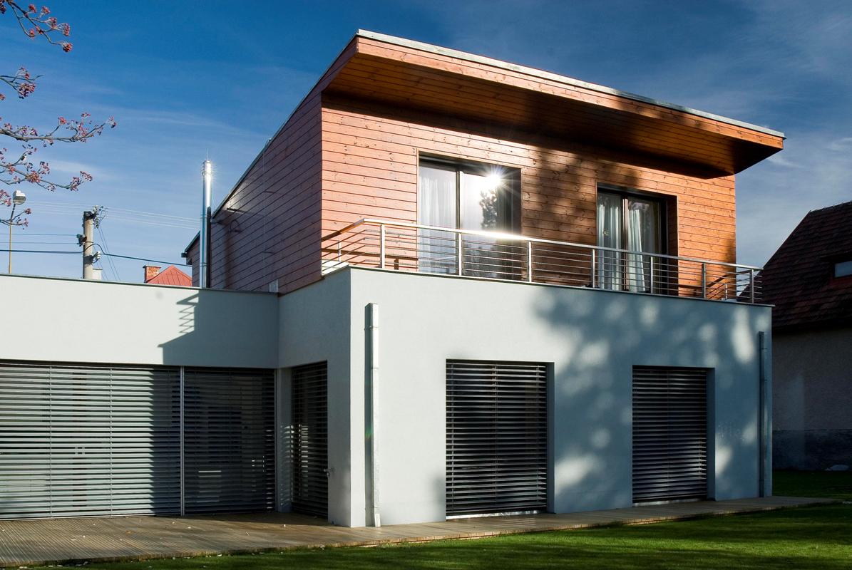 makrowin-dreveneokna-dom