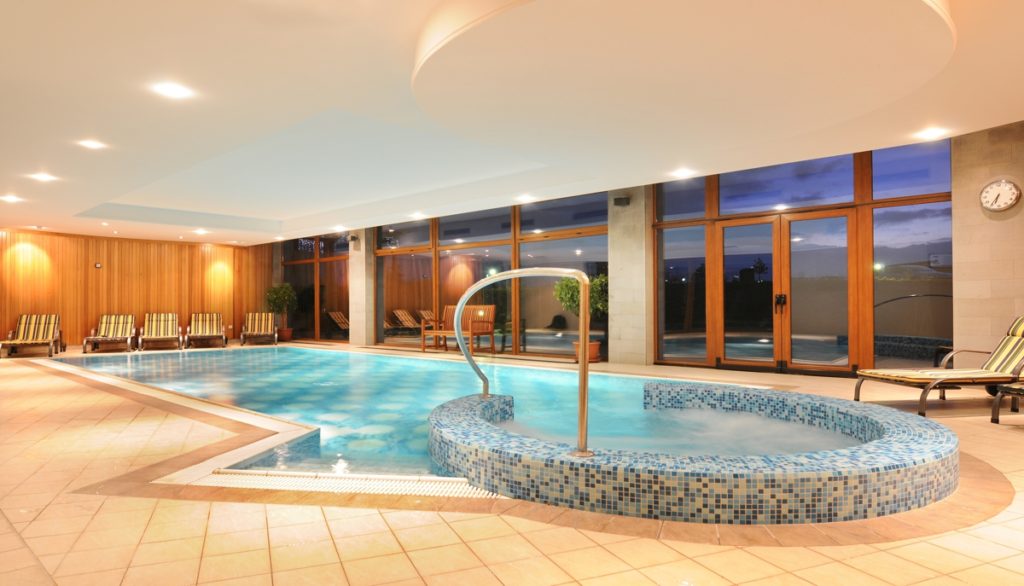 Golf rezort Black Stork -wellness-vnútorný bazén-4