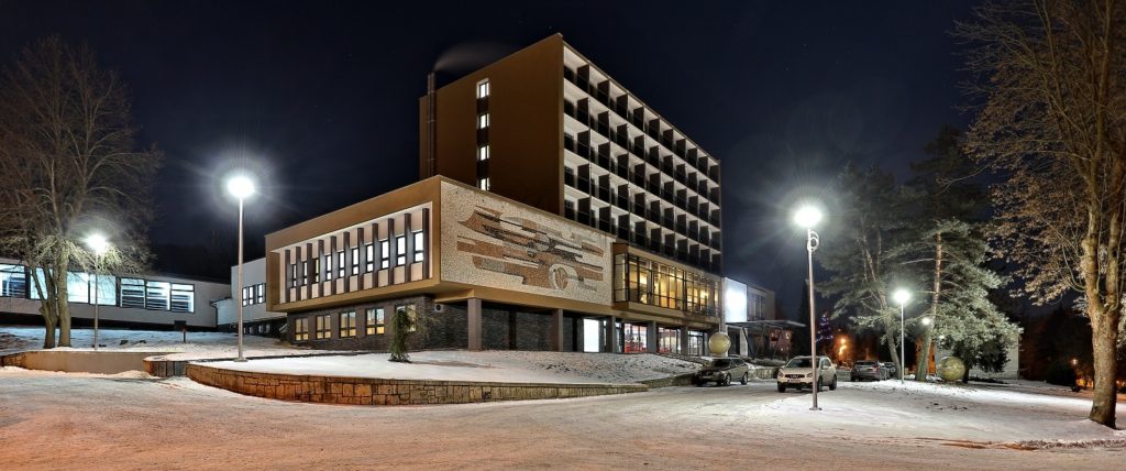 Hotel-Alexander-exterier-zima