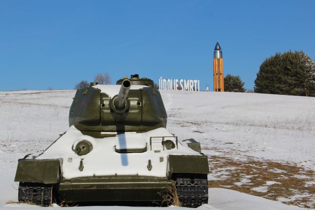 obec-kruzlova-pamatnik